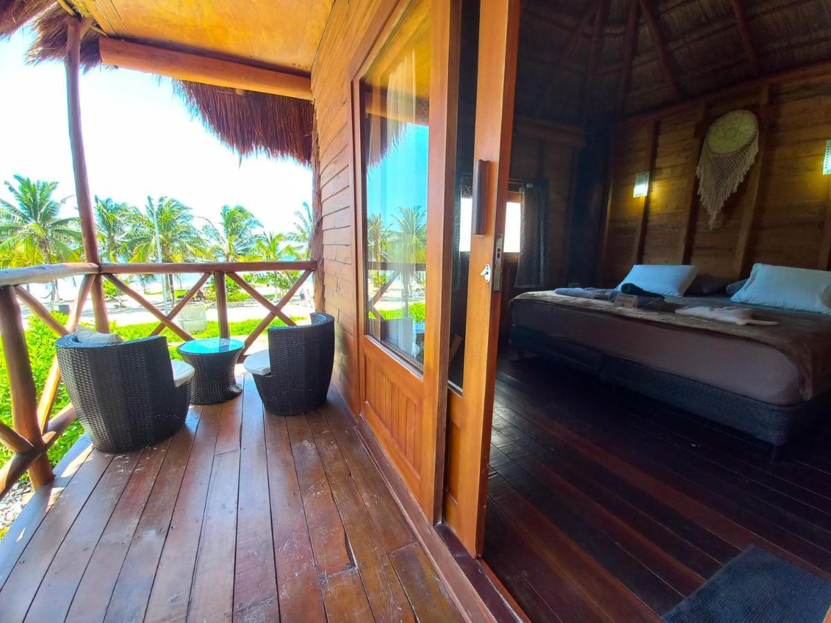 Palmeras De Mahahual Cabanas Dış mekan fotoğraf
