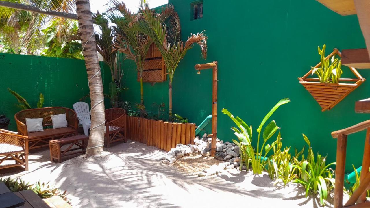Palmeras De Mahahual Cabanas Dış mekan fotoğraf