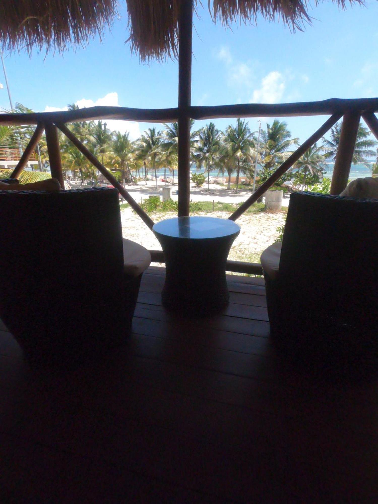 Palmeras De Mahahual Cabanas Oda fotoğraf