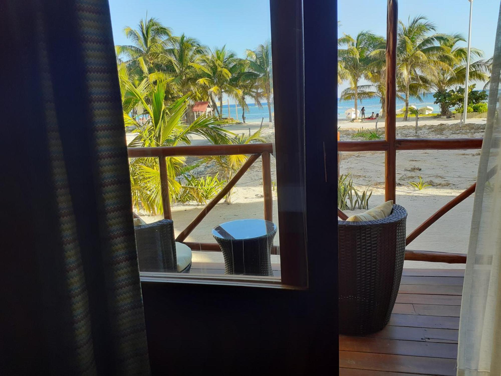 Palmeras De Mahahual Cabanas Oda fotoğraf