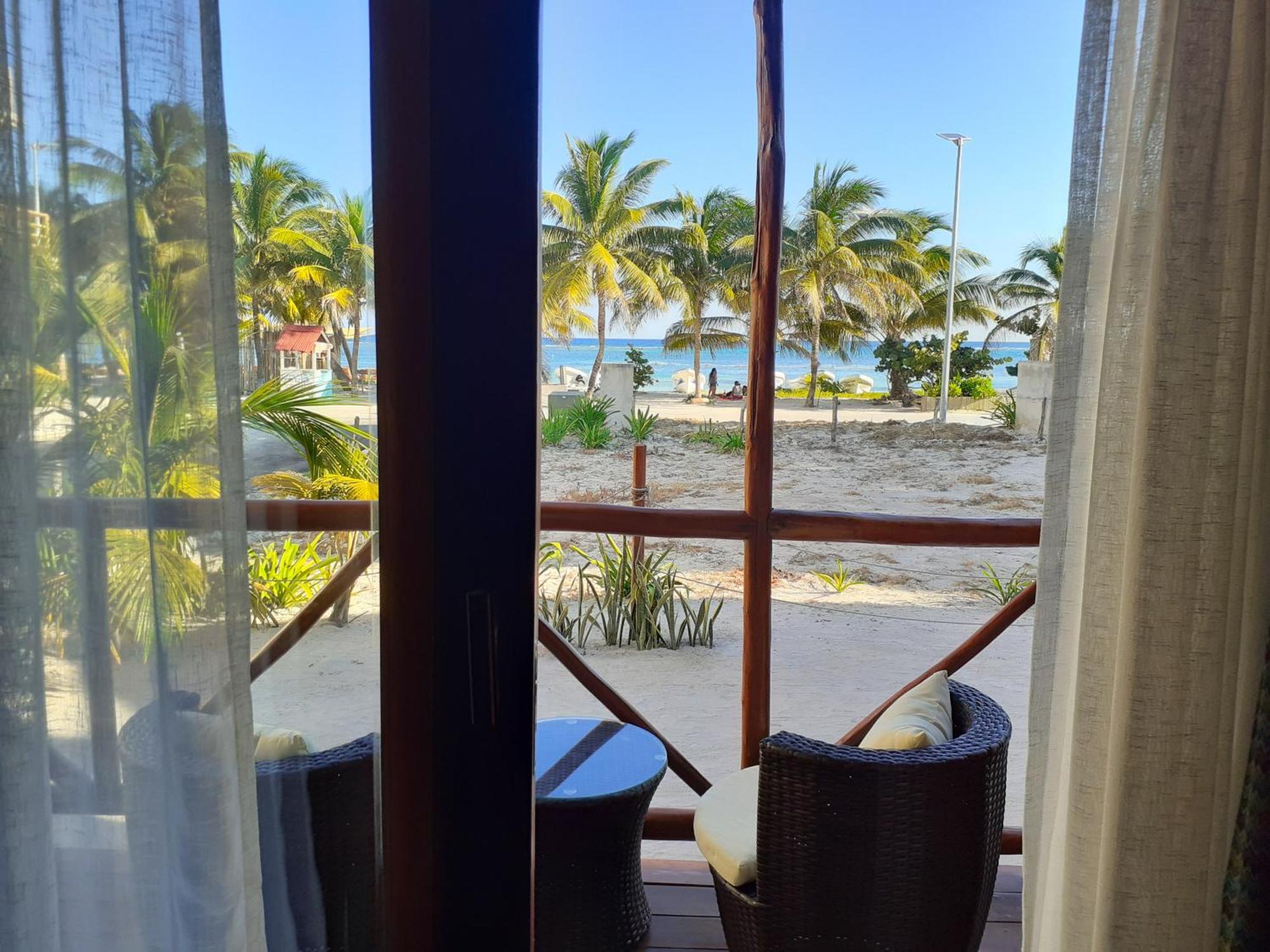 Palmeras De Mahahual Cabanas Oda fotoğraf