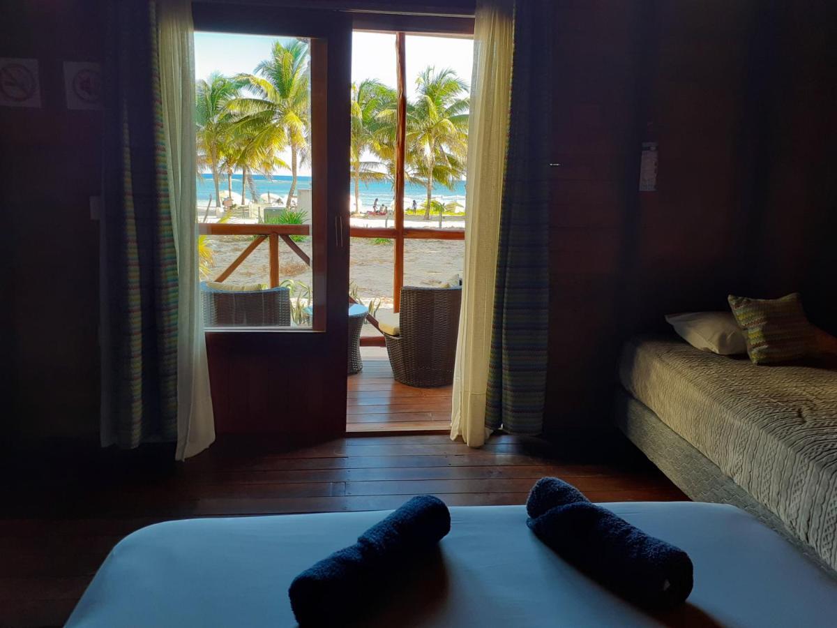 Palmeras De Mahahual Cabanas Dış mekan fotoğraf